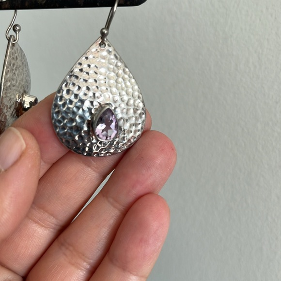 Sterling Silver 925 stamped Teardrop Earrings with Purple Amethyst gemstone - Picture 3 of 8